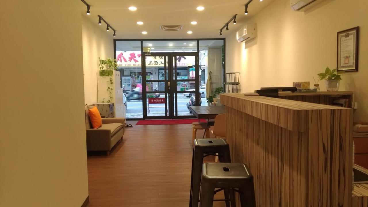 夏舞民宿 Hualien City Exterior photo